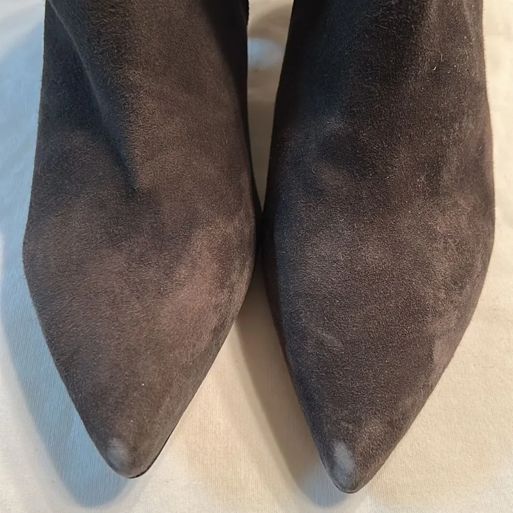 L’agence Grey Ankle Distressed Suede Boots(Size 36/6)